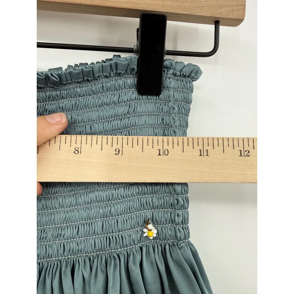 Natural Life Shorts Womens‎ Small Teal Smocked Waist Satin Boho Daisy Detail